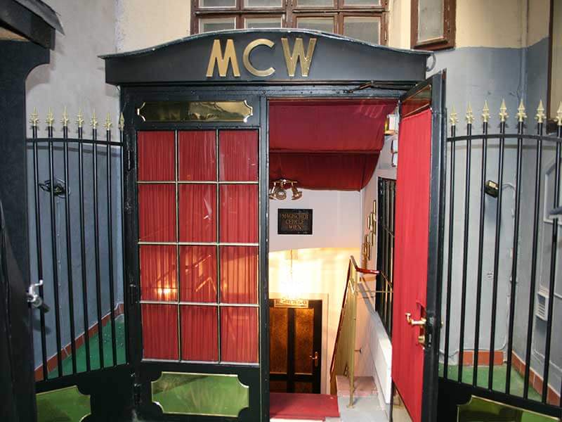 MCW Magischer Cercle Wien Theatereingang
